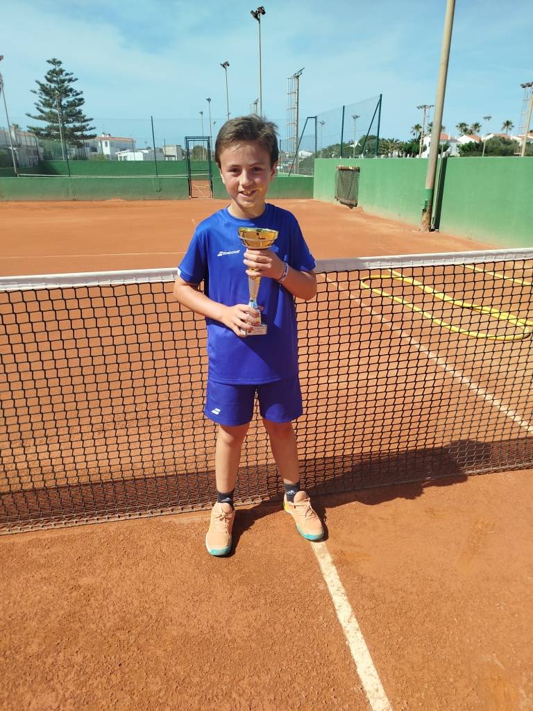 campeon benjamin.jpg
